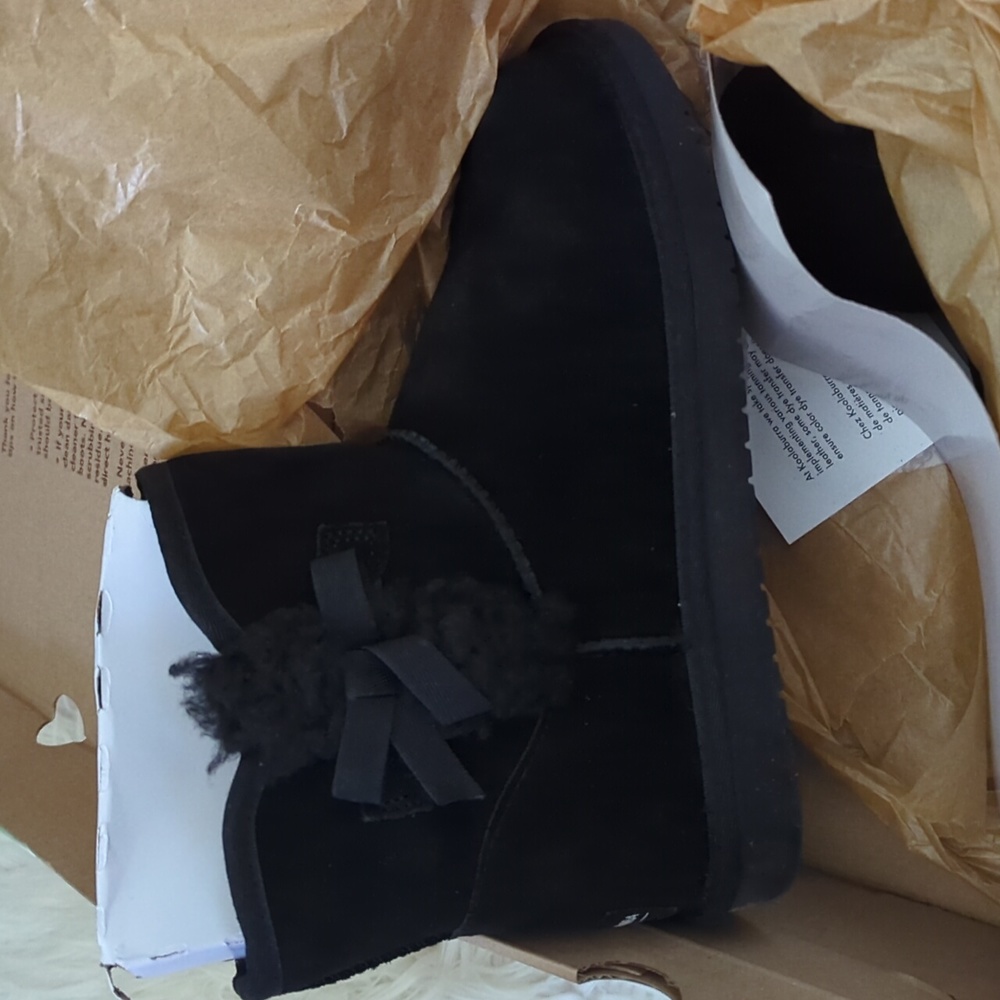 Koolaburra Kids Black Suede Ankle Boots with Bow